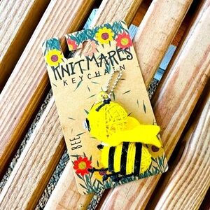 Knitmares Keychain Bumble Bee Bumblee Knit Key Chain New Purchase Charm Buzz